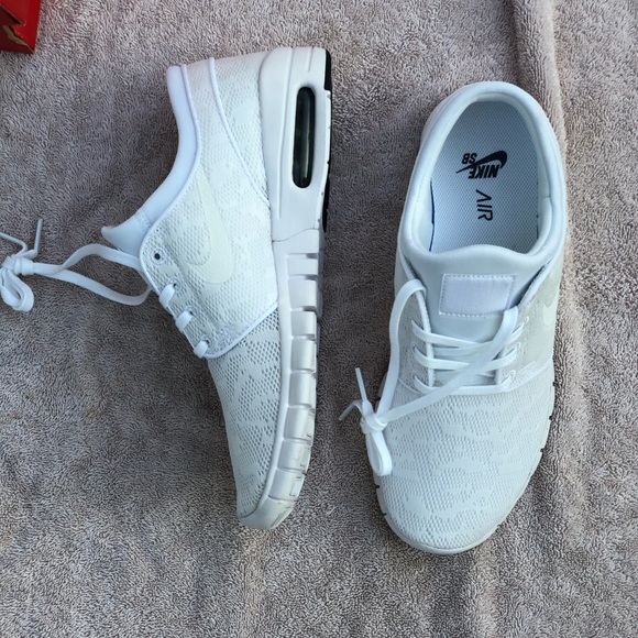Nike SB Stefan Janoski Max Triple White 631303 114 - Picture 3 of 6